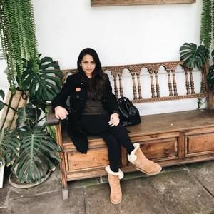 Meet your Posher, Cindy